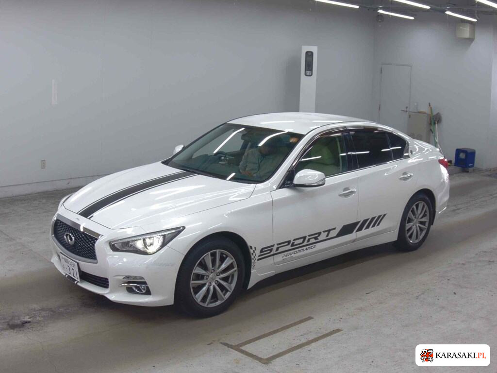 Nissan Skyline 2014 z aukcji japońskiej