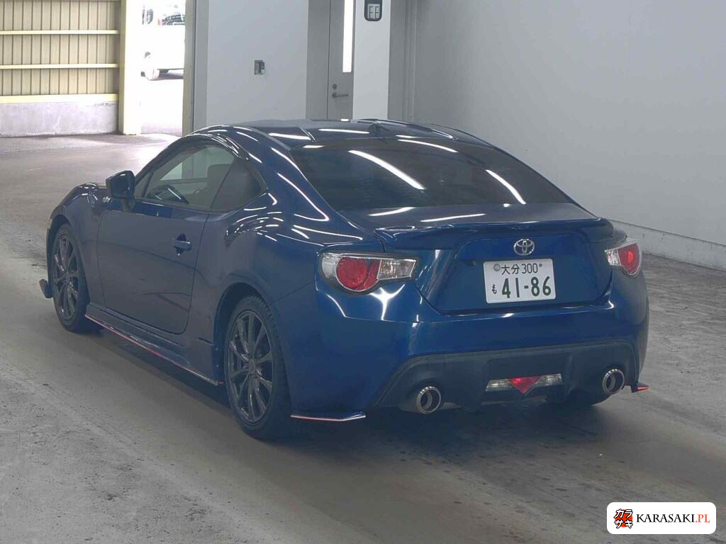 Toyota 86 2013 z aukcji japońskiej