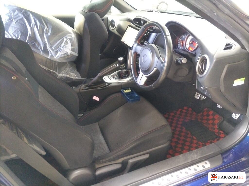 Toyota 86 2013 z aukcji japońskiej
