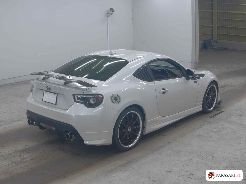 Toyota 86 2012 z aukcji japońskiej