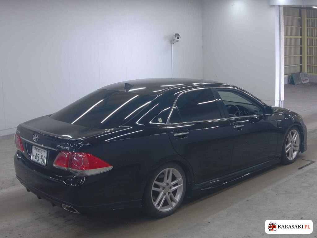 Toyota Crown 2010 z aukcji japońskiej