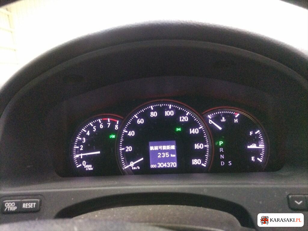 Toyota Crown 2012 z aukcji japońskiej