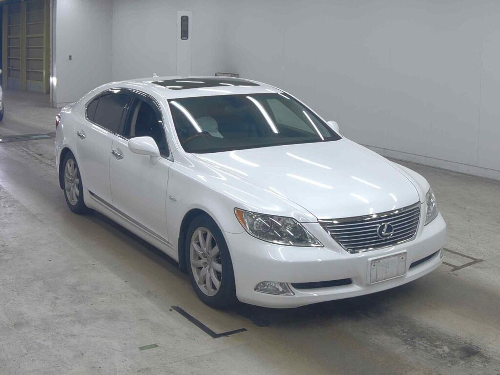 Lexus LS 2008 z aukcji japońskiej