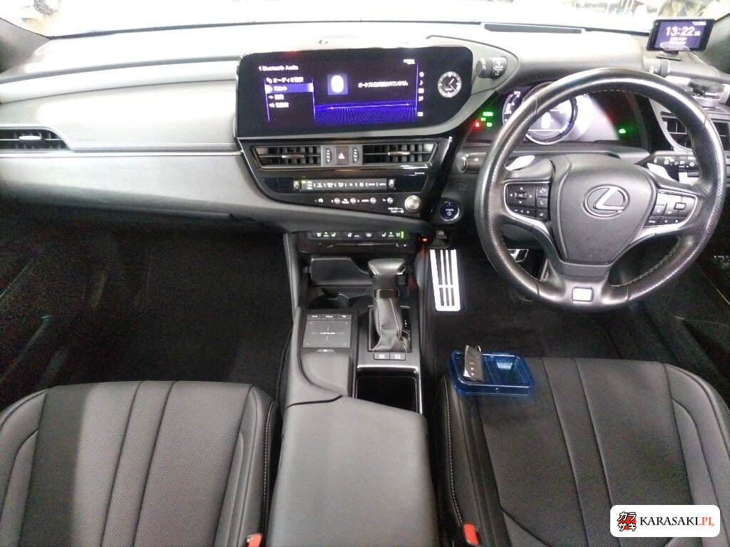 Lexus Es 2022 z aukcji japońskiej