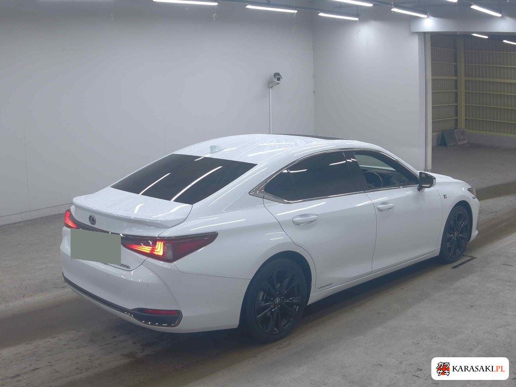 Lexus Es 2022 z aukcji japońskiej