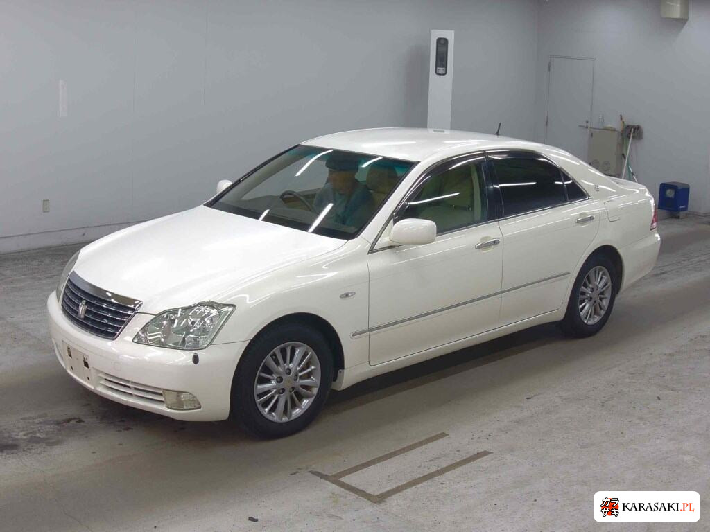 Toyota Crown 2005 z aukcji japońskiej