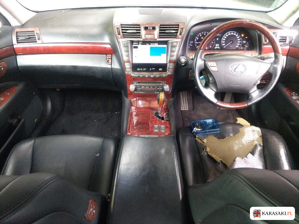 Lexus LS 2010 z aukcji japońskiej