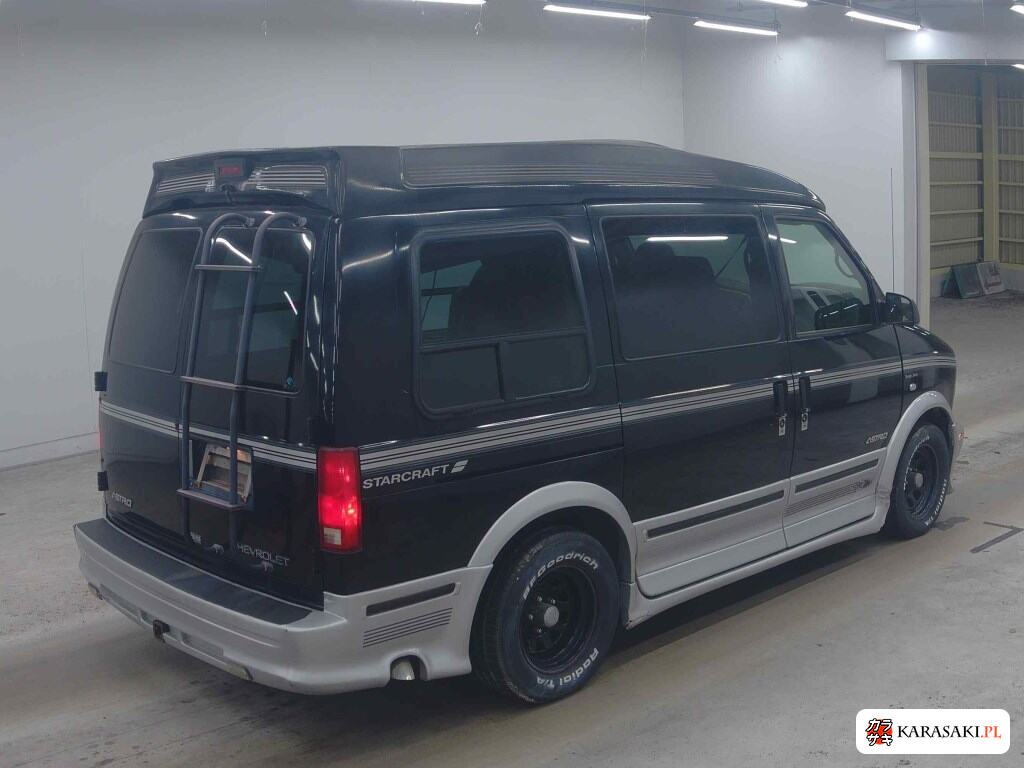 Chevrolet Astro 2002 z aukcji japońskiej