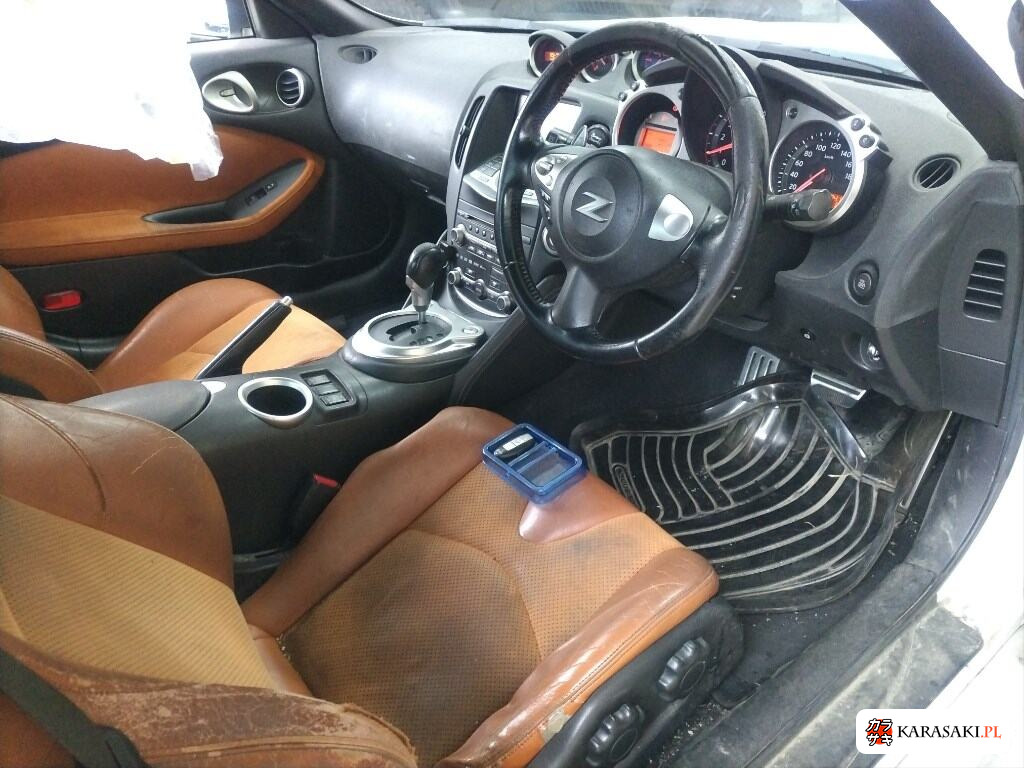 Nissan Fairlady Z 2009 z aukcji japońskiej
