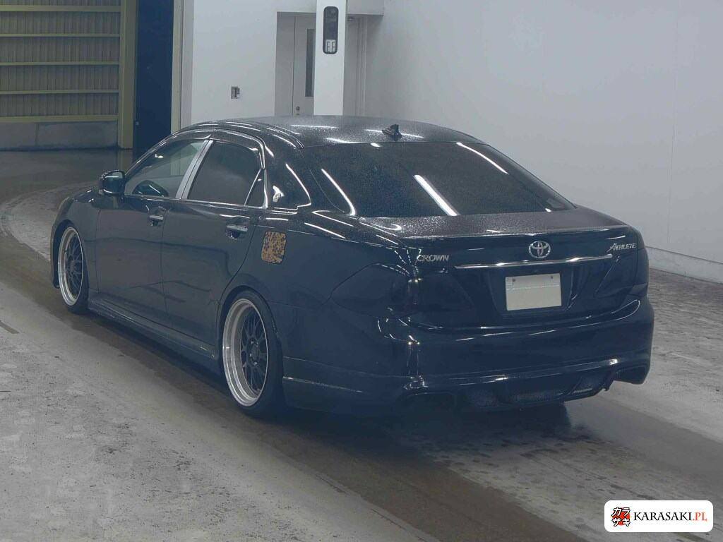 Toyota Crown z aukcji japońskiej